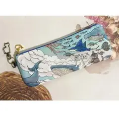 おとぎの国　クジラ　猫　スリム　ペンケース　ナスカン付き