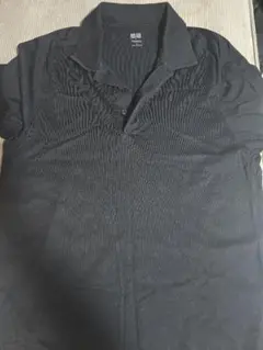 UNIQLO 黒 ポロシャツ