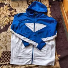 NIKE（ナイキ）パーカー