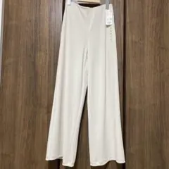 UNIQLO クレープジャージーストレートパンツ ナチュラル S