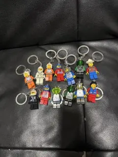 レゴミニフィギュアキーホルダー13体セット