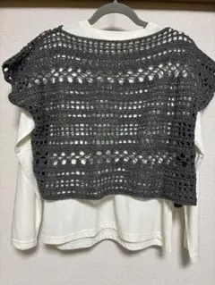 ハンドメイド　透かし編み ニットベスト グレーラメ入り