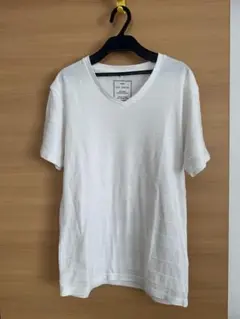 Ikka ホワイト Vネック Tシャツ M
