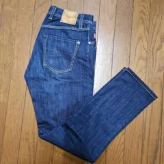 Sartoria Tramarossa デニムパンツ サイズ32のサムネイル