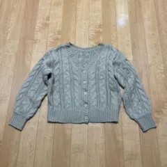 ベージュ　ケーブルニット カーディガン