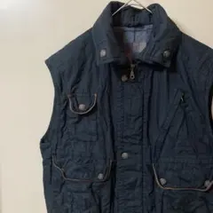 ®️ブラック　ベスト アウトドア　ヴィンテージ古着　メンズM