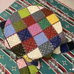 ハンドメイドリバーシブルグラニースクエア マルチカバー又はこたつカバー
