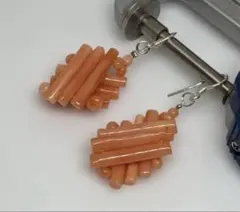 2131 天然珊瑚の個性的なイヤリング 7.74g シルバー