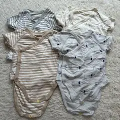 UNIQLO 60cm ボディースーツ4枚セット