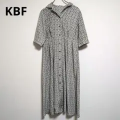 KBF ロングワンピース　半袖　花柄　総柄　キレイめカジュアル【Sサイズ】