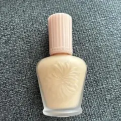 PAUL & JOE モイスチュアライジングファンデーションプライマー 02