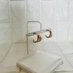 《新品》ゴールド フープ型ピアス 中型