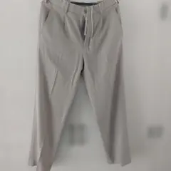 タックテーパードパンツ　ユニクロ　S　ベージュ　ワイドパンツ　メンズ
