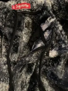 Supreme Leopard Faux Fur Shorts 32 - メルカリ