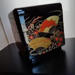 漆器 2段重箱 ＆ 銘々皿4枚 セット 牡丹と扇柄 二段重箱 - メルカリ