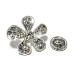 pin-1891　ラペルピン★ピンズ　花　フラワー　花びら　キラキラ　シルバー