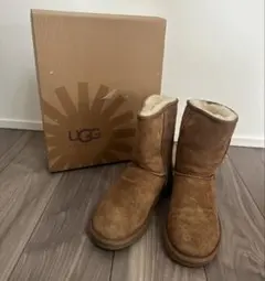 UGG アグ ムートンブーツ レディース クラシック ショート シープスキン23