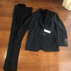 メンズダークグレー ストライプ ビジネススーツ