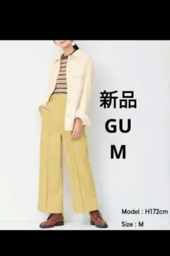 新品　GU 裏起毛 カラーストレートパンツ イエローMのサムネイル