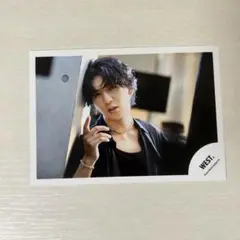 WEST 藤井流星　公式写真