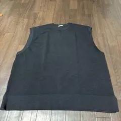 GU　メンズ　ベスト 丸首 Lサイズ