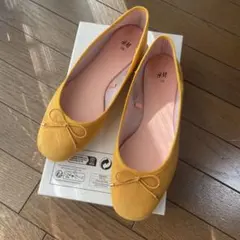 H&M　リボン　バレーシューズ　フラットシューズ　靴　ぺたんこ　イエローのサムネイル