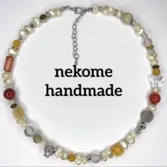 パール　ビーズネックレス　オレンジ　蝶々　太陽　ダルメシアン　古着