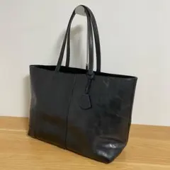 アニアリ　トートバッグ　シンプル　レザー　ブラック