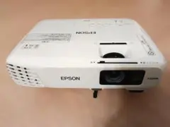 EPSON EB-X06 プロジェクター 本体 - メルカリ