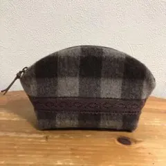 ラウンドポーチ(ウールギンガムチェックブラウン) ハンドメイドポーチ
