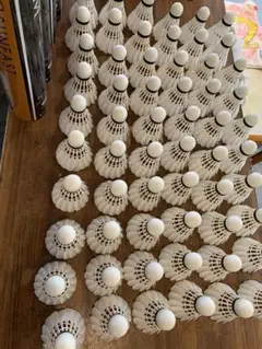 サンファストバドミントンシャトル 60個セット　4番5番美品