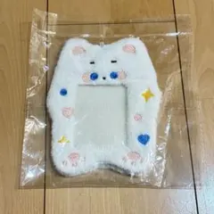 トレカケース　ネコ　白 ふわふわ　新品未開封