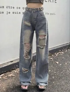 SHEIN ダメージジーンズのサムネイル