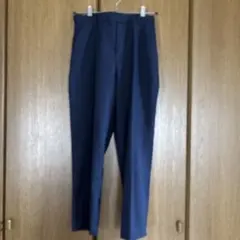 UNIQLO 紺パンツ