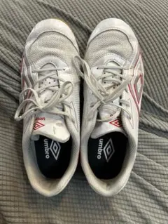 umbro アンブロ　ジュニア　フットサルシューズ 23㎝