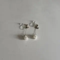 樹脂イヤリング ビーズ お花