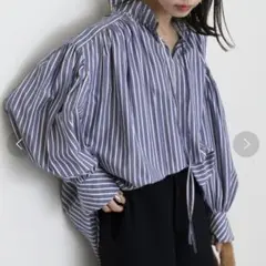 トゥモローランドコレクション ボールドストライプ リボンブラウス
