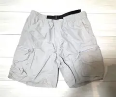 GU ショートパンツ ベージュ Lサイズのサムネイル