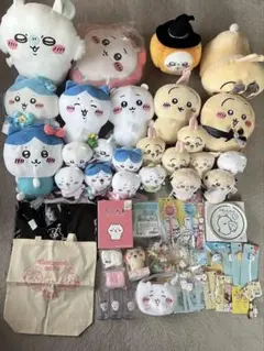 ちいかわ 低反発クッション 収納ボックス ブランケット - メルカリ