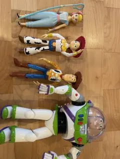 トイストーリー　フィギュア　4体　セット