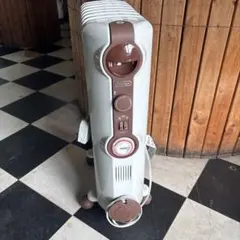 デロンギ オイルヒーター JR0812-CR+TH300R未使用品 レンタル] [2015年発売モデル] デロンギ JR0812-BR オイル