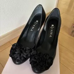 DIANA ブラック フラワーパンプス 高ヒール