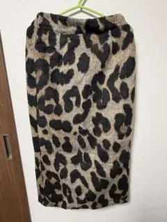 未使用‼️ヒョウ柄 タイトスカート ひざ丈