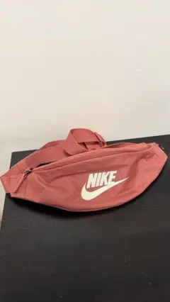 Item thumbnail for item 4235cf29-04d9-4bdd-b474-a75bed1a85de