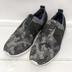 美品 COLE HAAN スリッポン スニーカー 28cm グレー カモのサムネイル