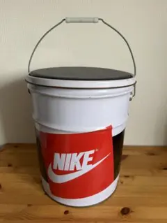 NIKE 店頭販促用 バケツ 90年代 ビンテージ ペール缶 非売品 + オマケのサムネイル