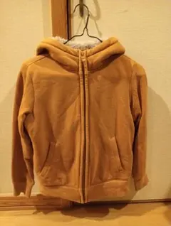 ユニクロ　パーカー140cm