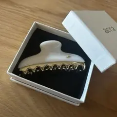 ACCA 限定品★ マーブル クリップ acca アッカ ヘアクリップ ヘアアクセサリー ロゴ マーブル Mサイズ