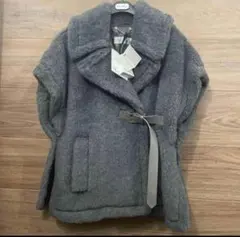 2025年最新】maxmara テディベア ケープ グレーの人気アイテム - メルカリ