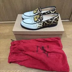 Christian Louboutin レオパードローファー